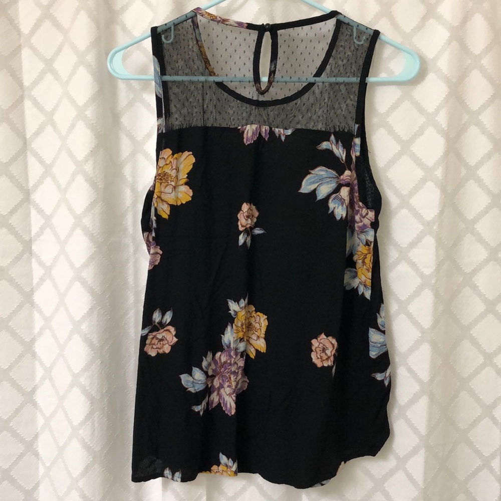 No Boundaries Camisole Blouse - Picture 2 of 3